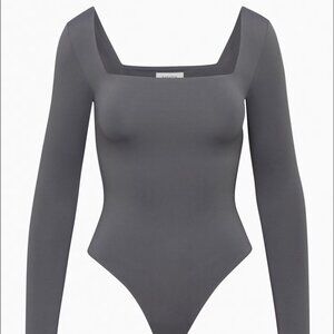 Aritzia Babaton Contour Longsleeve Bodysuit